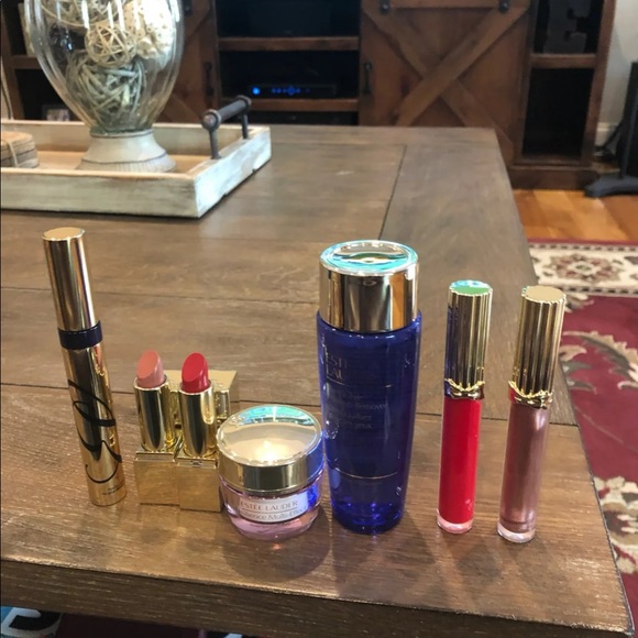 Estee Lauder Other - Estee Lauder bundle make up and skin care set